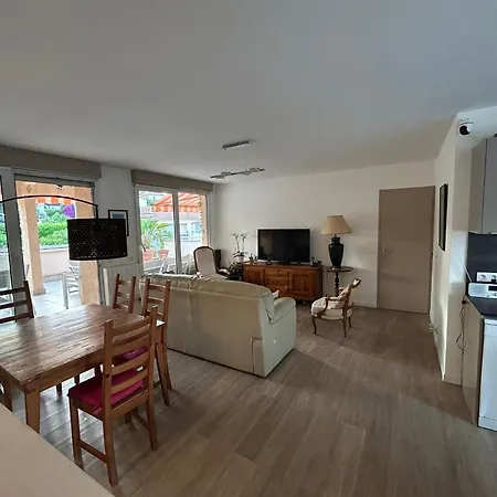 Apartment 3 Piscine